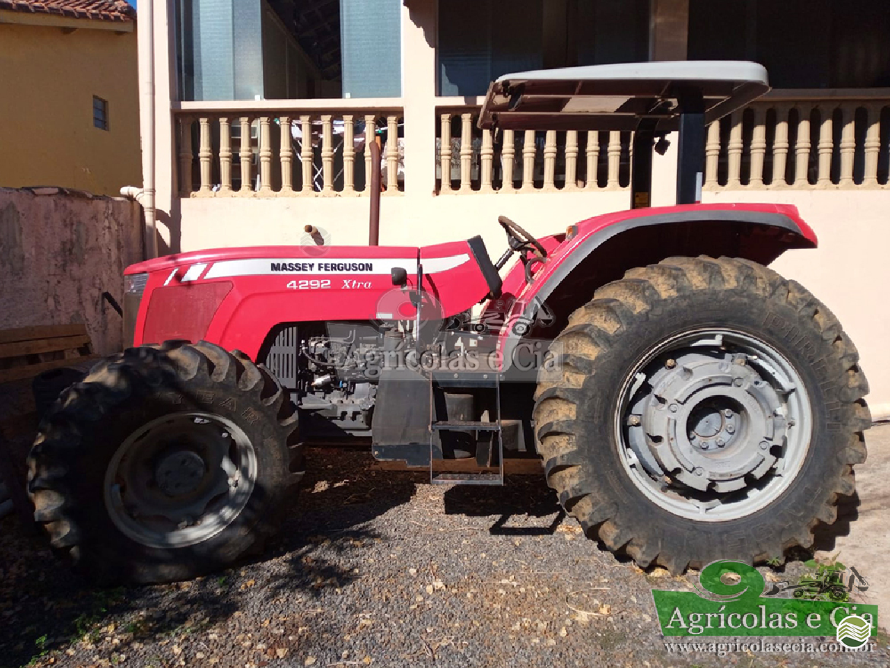 TRATOR MASSEY FERGUSON MF 4292 Tração 4x4 Agricolas e Cia RIO DAS PEDRAS SÃO PAULO SP